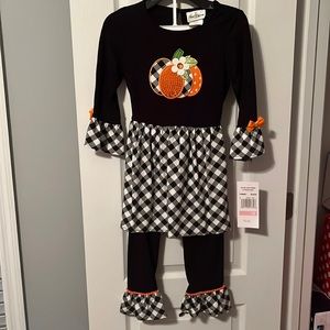 Rare Editions Mixed Media Pumpkin Top and Leggings Set